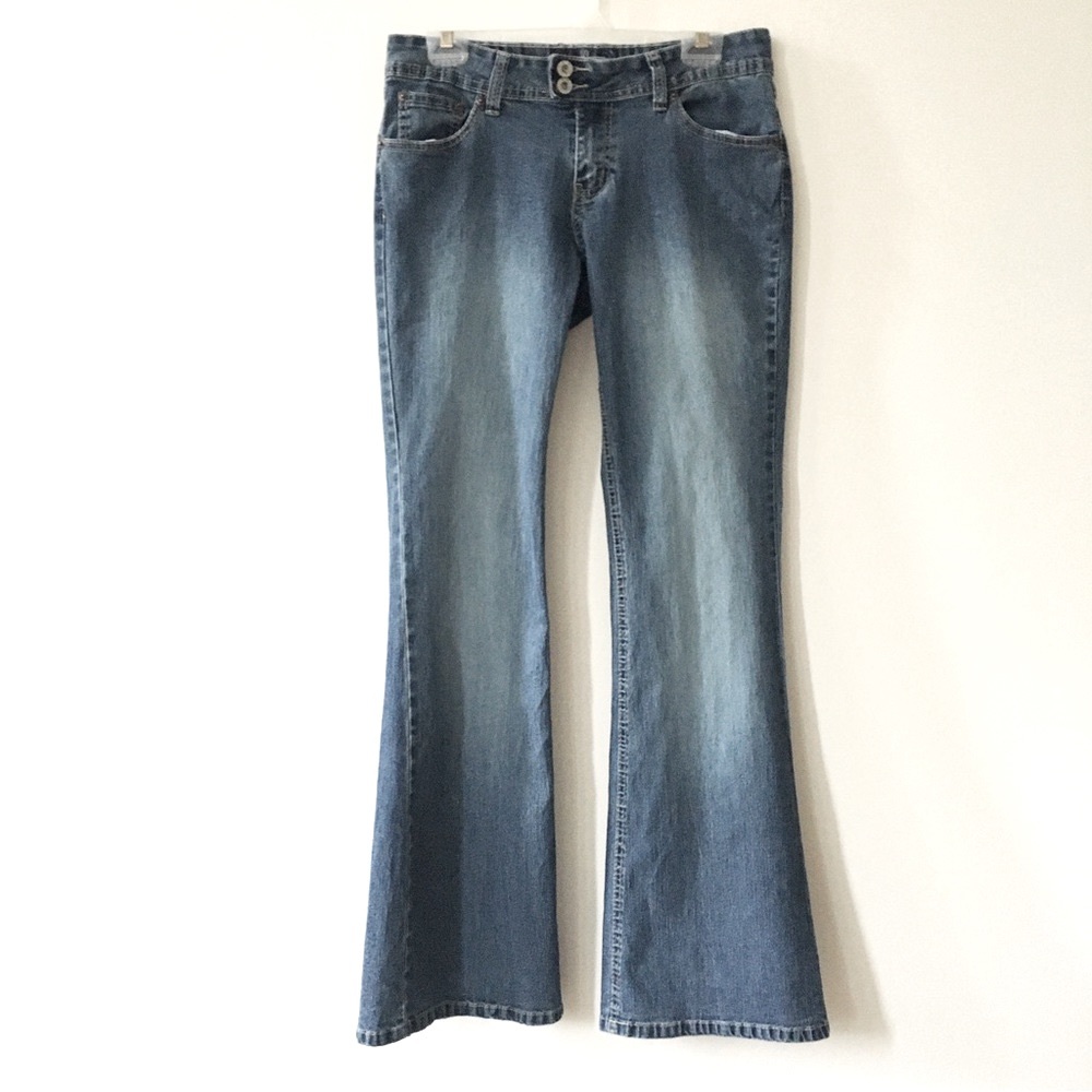 Vintage Angels Distressed Low Rise Wide Leg Flare Blue Jeans - Sz. 11 (Juniors)